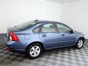 Volvo S40 Facelift 1.6 D4 80kW (3 фото из 7)