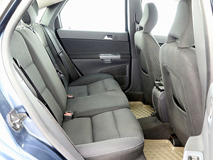 Volvo S40 Facelift 1.6 D4 80kW (7 фото из 7)