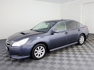 Subaru Legacy Comfort AWD 2.0 D 110kW (2 foto / 7)