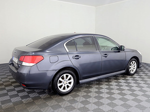 Subaru Legacy Comfort AWD 2.0 D 110kW (3 foto / 7)