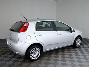 Fiat Punto Facelift 1.2 51kW (3 foto / 8)