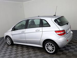 Mercedes-Benz B 180 Avantgarde 2.0 CDI 80kW (4 foto / 7)