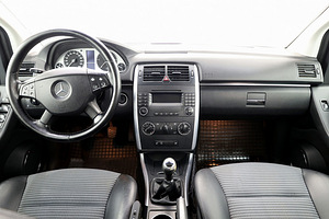 Mercedes-Benz B 180 Avantgarde 2.0 CDI 80kW (5 foto / 7)