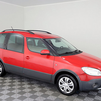 Skoda Roomster Scout Facelift 1.2 63kW