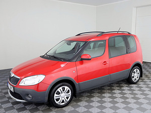 Skoda Roomster Scout Facelift 1.2 63kW (2 foto / 7)