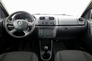Skoda Roomster Scout Facelift 1.2 63kW (5 foto / 7)
