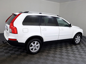 Volvo XC90 Summum Facelift ATM 2.4 D5 136kW (3 foto / 8)