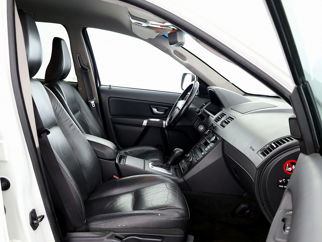 Volvo XC90 Summum Facelift ATM 2.4 D5 136kW