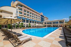 SOLIVIA HOTEL (EX. TITAN SELECT HOTEL) (2 фото из 10)