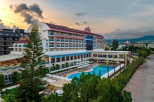 SOLIVIA HOTEL (EX. TITAN SELECT HOTEL) (7 фото из 10)
