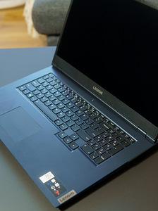 Lenovo Legion 5 17ACH6H — Ryzen 5 5600H, RTX 3060 (5 foto / 10)