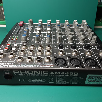 Phonic AM4400