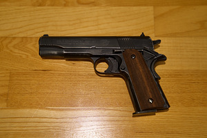 Umarex Colt Government 1911 A1 Vintage CO2 пневматический пистолет (3 фото из 10)