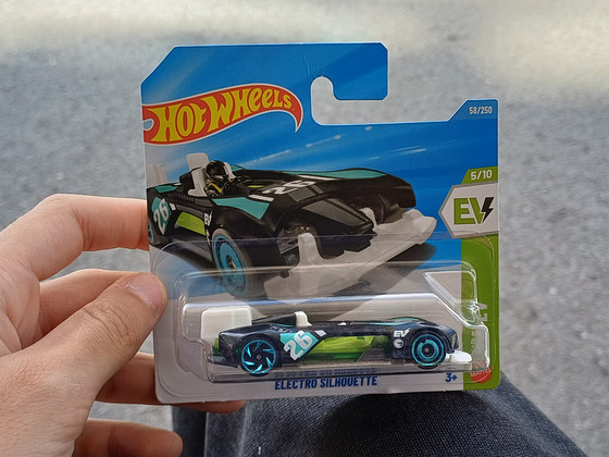 Hot wheels TH