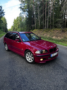 BMW 320D (1 фото из 1)