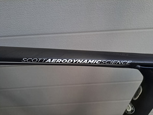 Maanteeratas Scott Foil 20 (8 foto / 8)