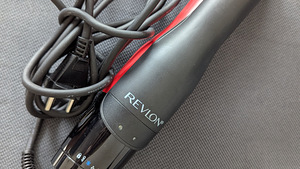 Revlon One-Step Air Straight выпрямитель для волос и фен 2-в (5 фото из 5)