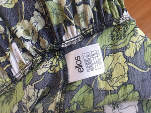 Платье в состоянии как новое, размер 42 (L-XL) (4 фото из 6)