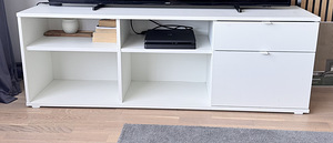 Valge TV-alus / TV-kapp (2 foto / 2)