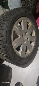 16" valuveljed 6Jx16, ET27, 4-poldiga, talverehvidega (1 foto / 10)