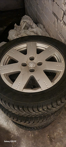 16" valuveljed 6Jx16, ET27, 4-poldiga, talverehvidega (10 foto / 10)