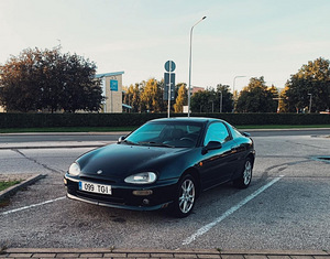 MAZDA MX3 sportauto (1 foto / 7)