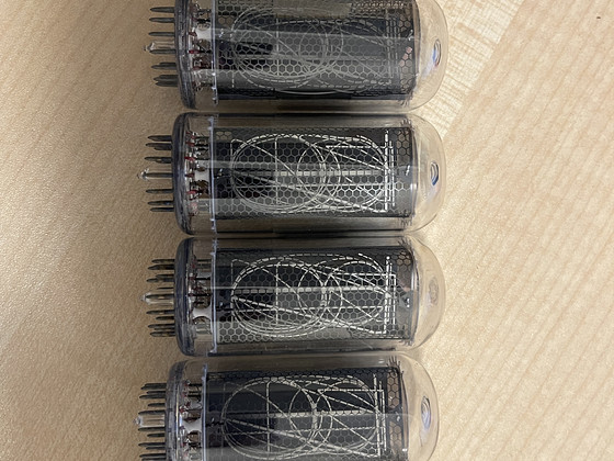 Numbrilambid ИН18 (Nixie tubes IN18)