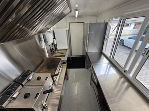Фуд-трейлер / food truck / киоск / АРЕНДА/ПРОДАЖА пищевого т (4 фото из 10)