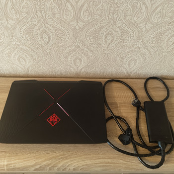 HP Omen 17an101no