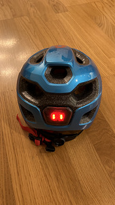 SCOTT Spunto Junior jalgrattakiiver 50–56 cm LED-tulega (3 foto / 5)
