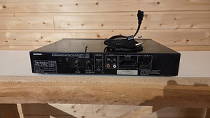Тюнер Technics (2 фото из 2)