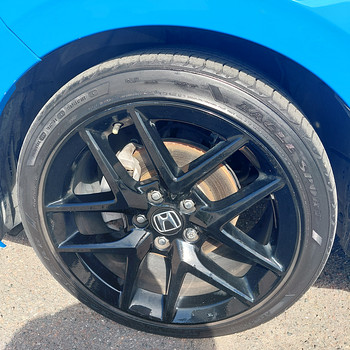 Шины Goodyear Eagle F1 235/40 R18 (3 шт + 1 шт.)