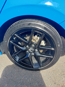 Шины Goodyear Eagle F1 235/40 R18 (3 шт.) (2 фото из 3)
