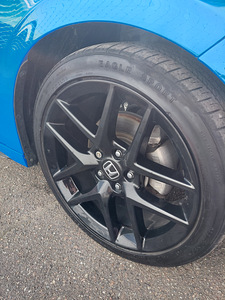 Шины Goodyear Eagle F1 235/40 R18 (3 шт.) (3 фото из 3)