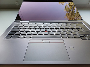 Lenovo ThinkPad X1 Yoga 5 Gen Touchscreen 4K (7 foto / 10)