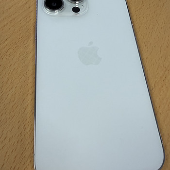 Apple iPhone 14 Pro Max 256Gb White v heas korras