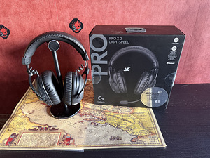 Logitech G Pro X 2 Lightspeed kõrvaklapid + alus (garantii (1 foto / 3)