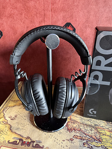 Logitech G Pro X 2 Lightspeed kõrvaklapid + alus (garantii (2 foto / 3)