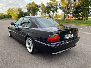 BMW e38 730d (3 foto / 13)