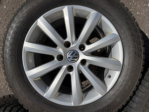 18" Volkswagen originaalveljed 5x130 + uued naastrehvid (3 foto / 7)