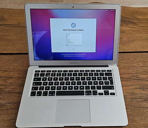 Macbook Air 13 (Early 2015) (1 foto / 7)