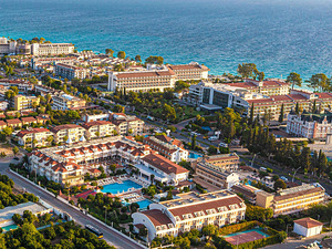 VIKING GARDEN HOTEL & SPA (1 foto / 10)