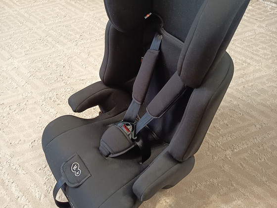 Laste turvatool Kinderkraft Comfort Up.
