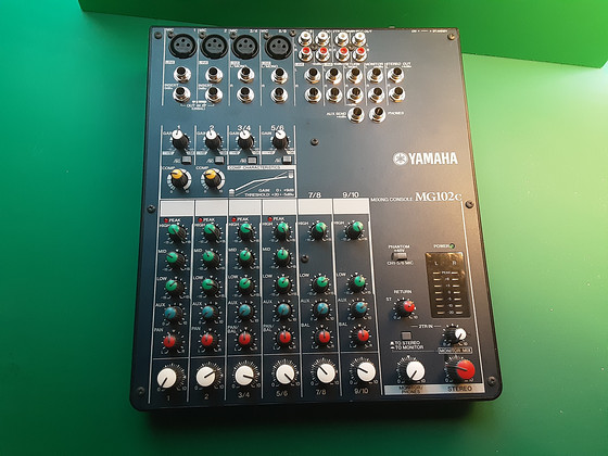 Yamaha MG102c