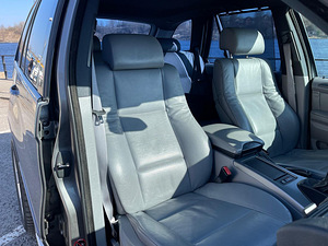 BMW X5 3.0D (8 фото из 9)
