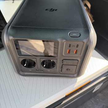 DJI 500 akupank MPPT