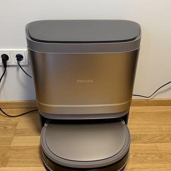 Philips HomeRun 9000 Series, wet & dry Robot vacuum cleaner