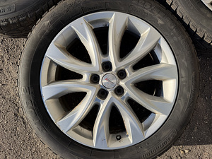19" Mazda originaalveljed 5x114,3 + naastrehvid 225/55/19 (8 foto / 8)