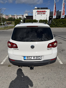 Volkswagen Tiguan (2008. aasta) (4 foto / 8)