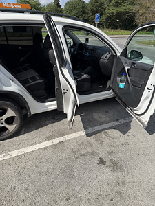 Volkswagen Tiguan (2008. aasta) (5 foto / 8)